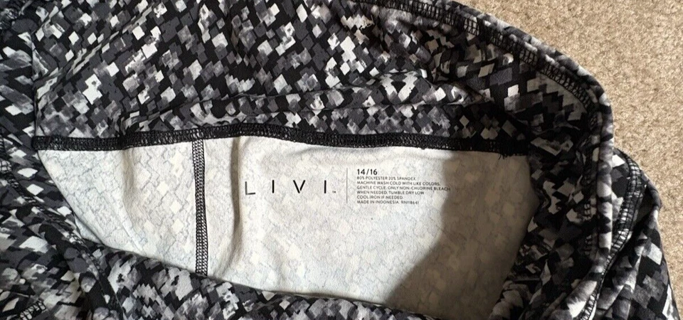 Леггинсы женские Lane Bryant Livi 7/8 эластичные 14/16 черно-белые спортивная одежда - Изображение 3 из 4