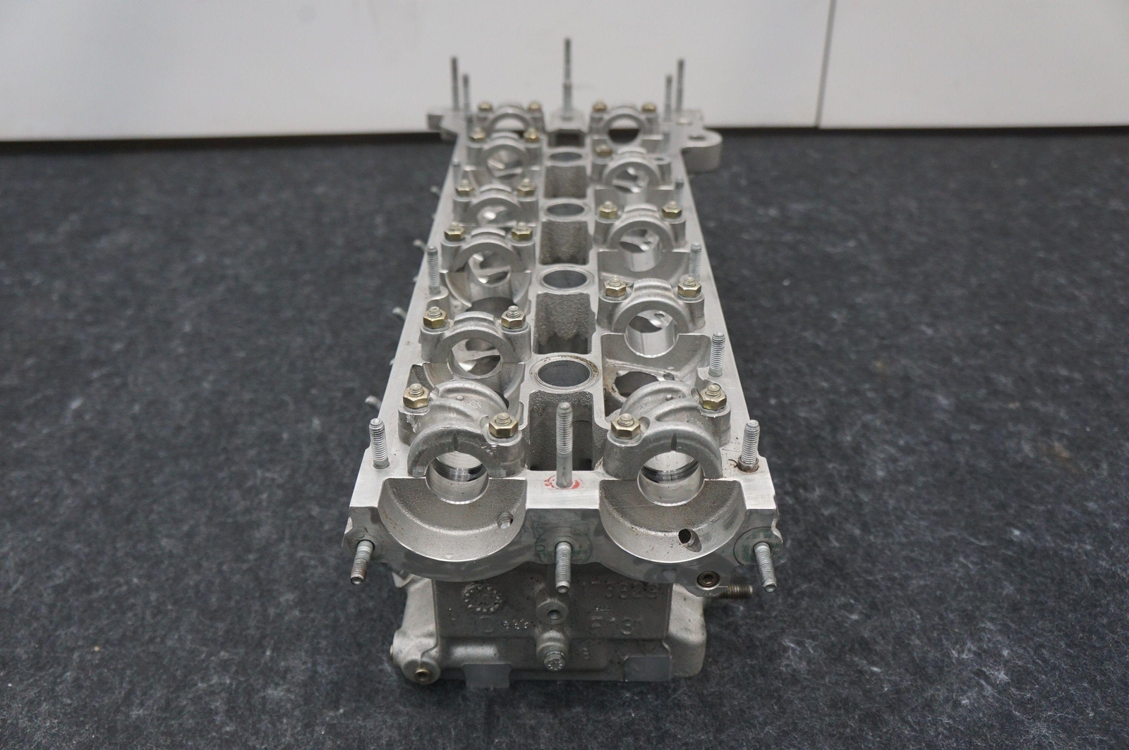 Right Engine Cylinder Head Assembly OEM 198760 173829 Ferrari 360 Modena 99-2005