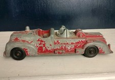 Vintage 1950s Hubley Kiddie Toy Metal Fire Truck No. 463 7.5"