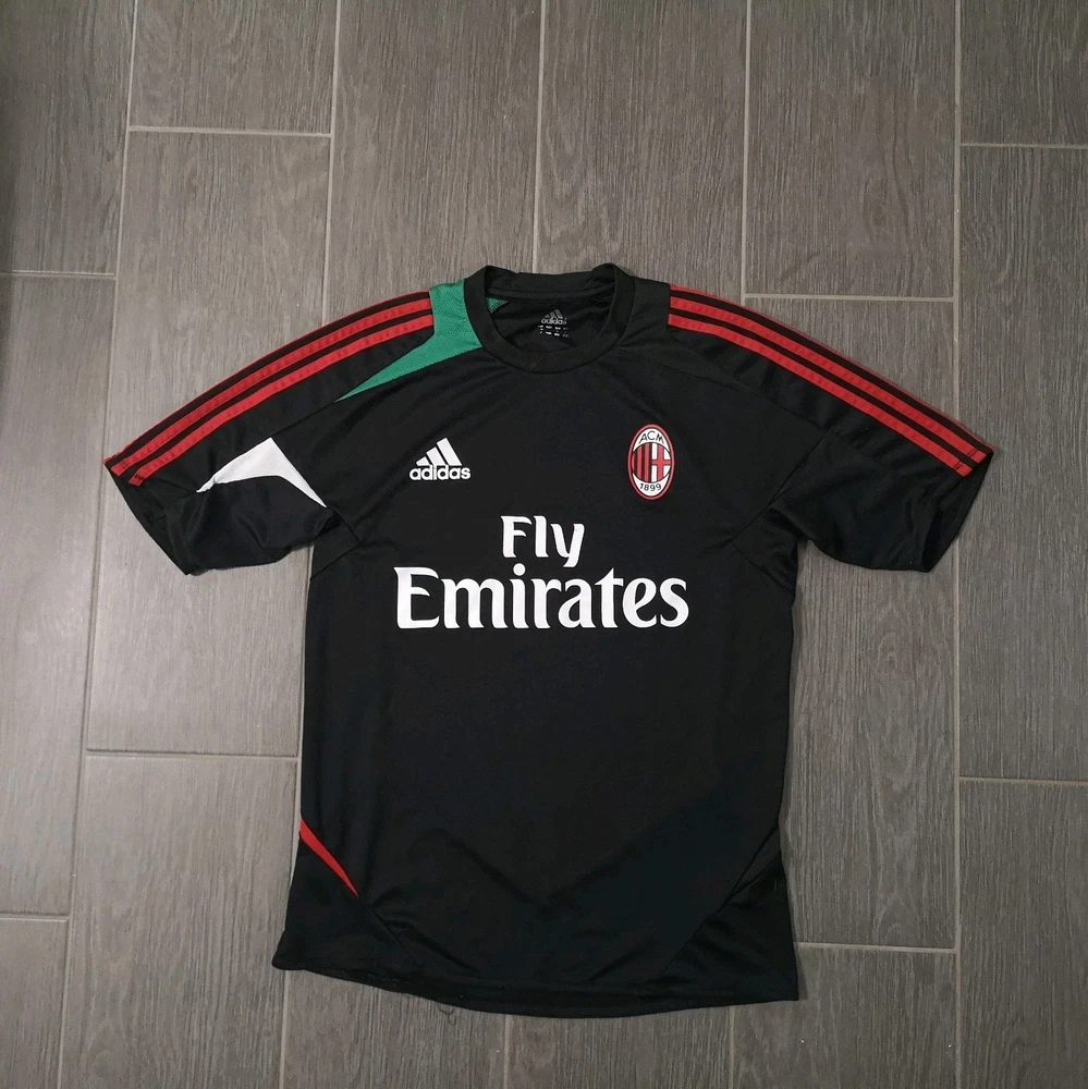 AC Mailand Trikot Größe: S 2012/13 Fußball Streatwear Adidas Sport Fans