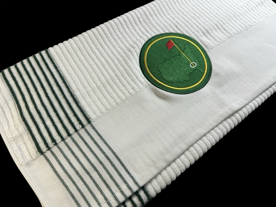 Toalla de carrito de golf Master’s (parche de chaqueta verde) / 44 pulgadas x 24 pulgadas (55 k puntadas) 5 pulgadas Foto 2 de 4