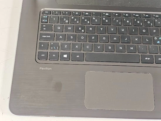 HP Pavilion 17-f142no - AMD A10-5745M, AMD Radeon HD, 8GB - Image 3 of 4