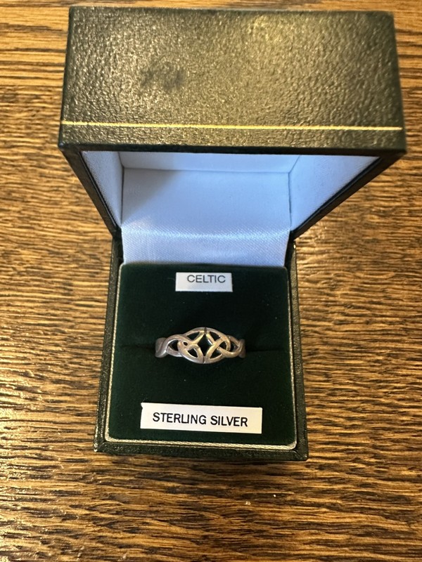 Celtic Knot Ring sterling silver, Size 8 Openwork Braided Band 925 Vintage
