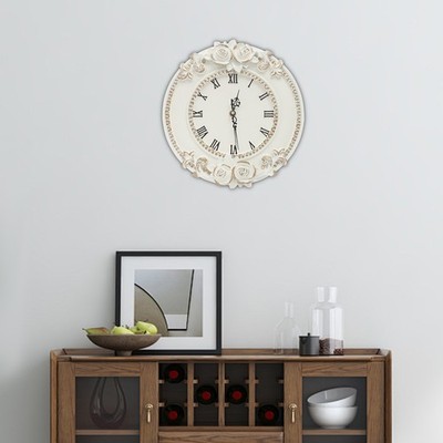 Basic European Style Round Modern Wall Clock Indoor Home Decor White New