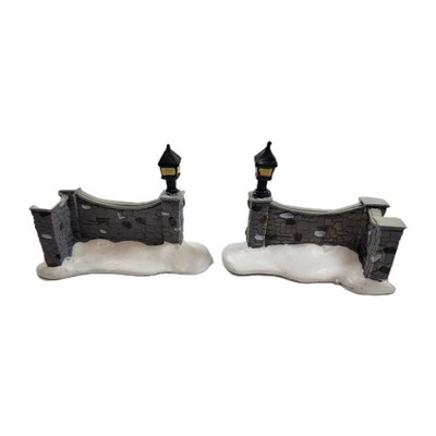 Christmas Village Stone Gate with Lanterns   Set of 2   Snowy Wall Scene with...