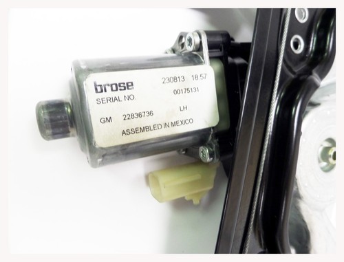 2013-2016 Chevrolert Malibu Power Window Motor Assembly LH Front Driver Side - Picture 4 of 7