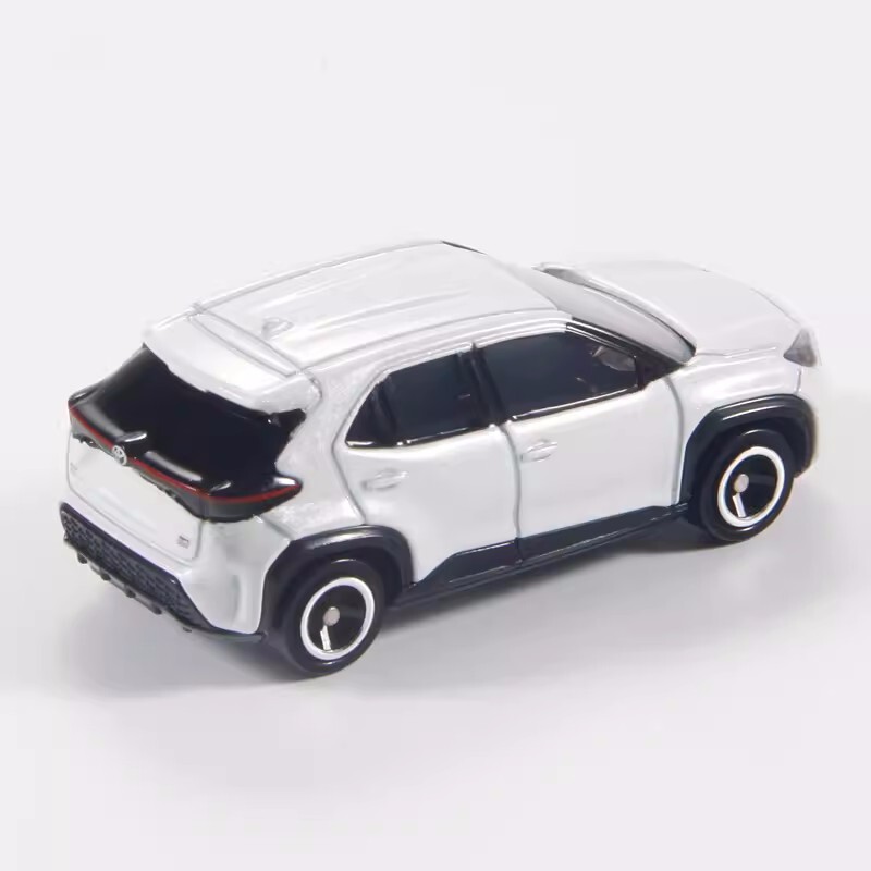 Takara Tomy Tomica 102 Toyota YARIS Cross GR Sport Diecast
