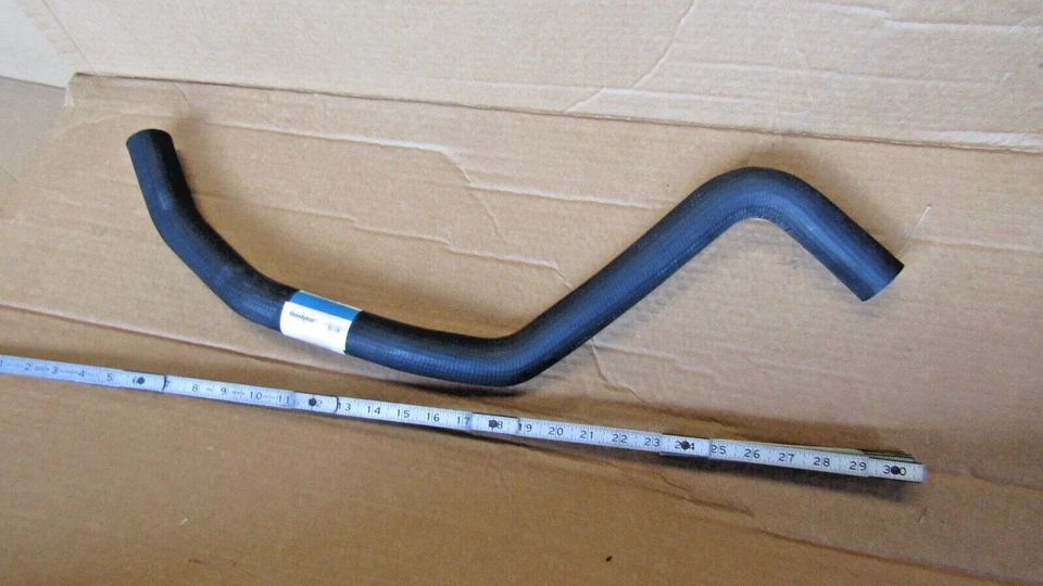 MANGUERA RADIADOR SUPERIOR MARCA ARMADURA 21188 Foto 2 de 4