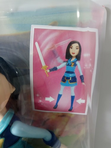 Disney Princess Warrior Moves Mulan Doll Hasbro 7 pieces included New Asian Gir - Picture 6 of 8