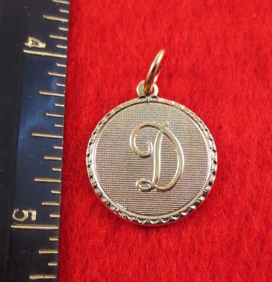 14KT Or EP Lettre D Rond Initiale Disque Breloque | eBay