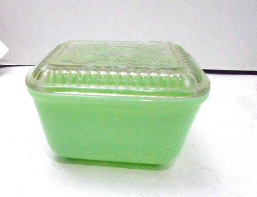 Vintage Fire King Jadeite Oven Ware Refrigerator Dish Rectangle With Lid