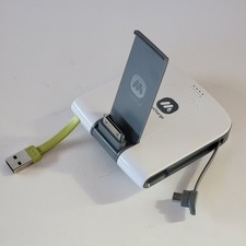 ​myCharge Trek Charging Hub RFAM-0164 Flip-up 30-Pin Apple Dock Micro-USB Cable