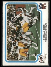 1979 Fleer Team Action #6 Three's a Crowd