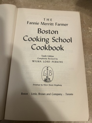 The Fannie Merritt Farmer Boston School Cookbook 1964 - Picture 2 of 6
