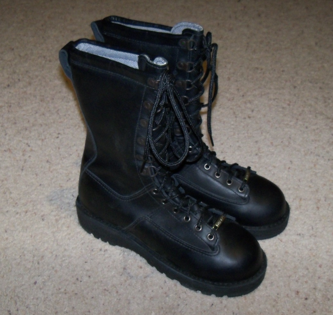 NEW Women's Danner Fort Lewis 23600 600G GTX Safety Toe Black