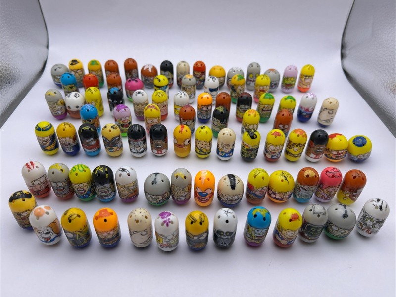 Mighty Beanz Lot Of 87