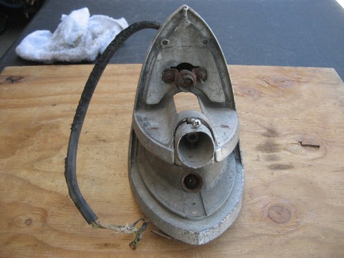 1951 1952 1953 CADILLAC TAILLIGHT-ORIGINAL CADILLAC RIGHT REAR TAIL LIGHT - Foto 7 di 22