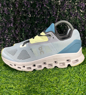 On Cloudstratus 2 Womens Size 8 Chambray Lavender Running Shoes Sneaker Comfort