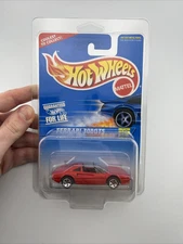HOT WHEELS FERRARI 308 GTS #496 MAINLINE MAGNUM P.I. RED CAR  WITH PROTECTOR