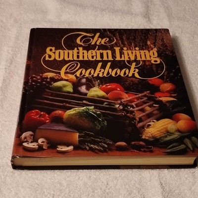 The Southern Living Cookbook Oxmoor House Susan Carlisle Payne Original Paper