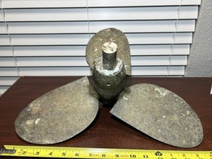 Bronze 3 Blade Feathering Sailboat Propeller - Unknown Maker