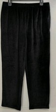 Alfred Dunner Black "Drama Queen " Velour Pull On Pant. Size Small