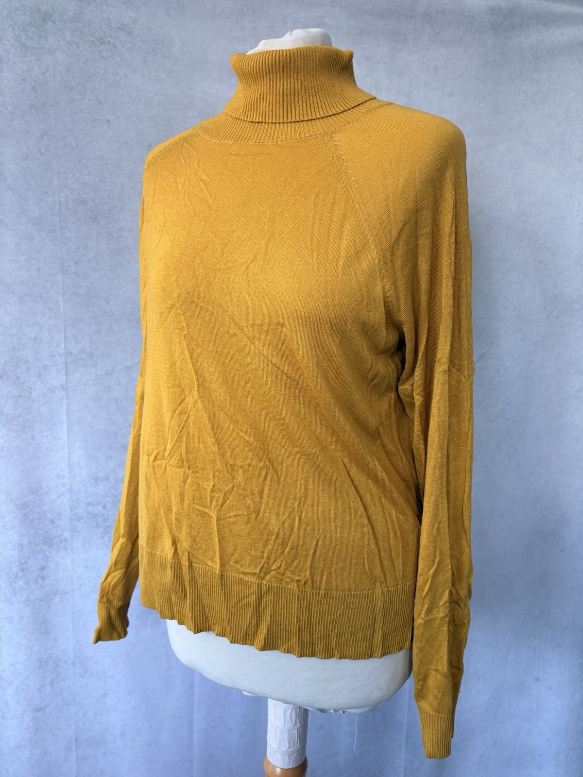H&M Mustard Roll Neck Jumper L Long Sleeve Pulllver Acrylic Blend Knit Women’s thumbnail 9