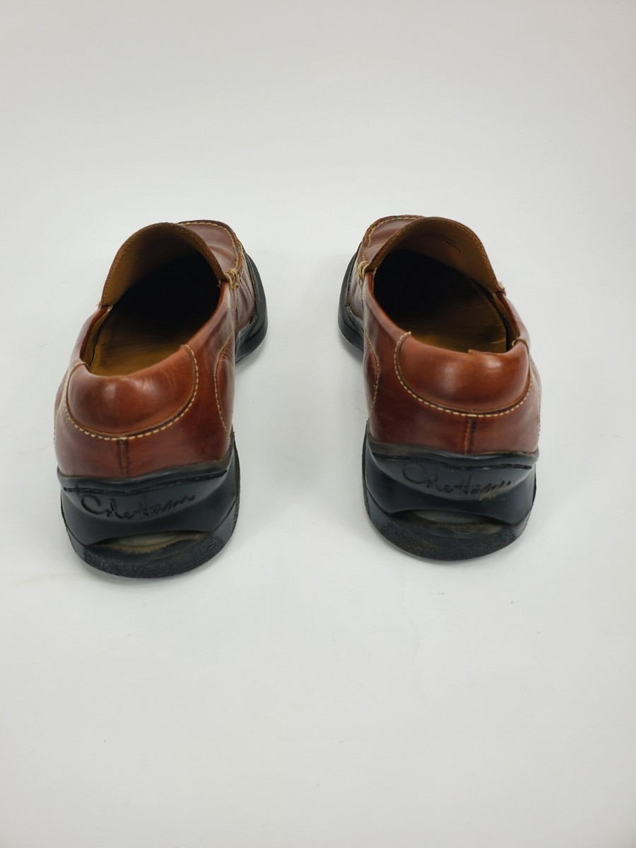 Cole Haan Men display picture 2