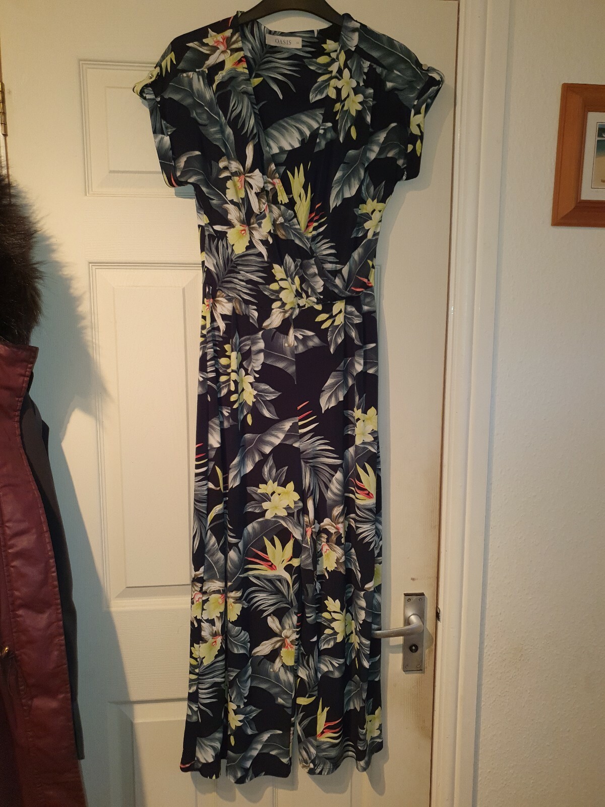 Oasis jumpsuit xs black with exotic floral print eBay