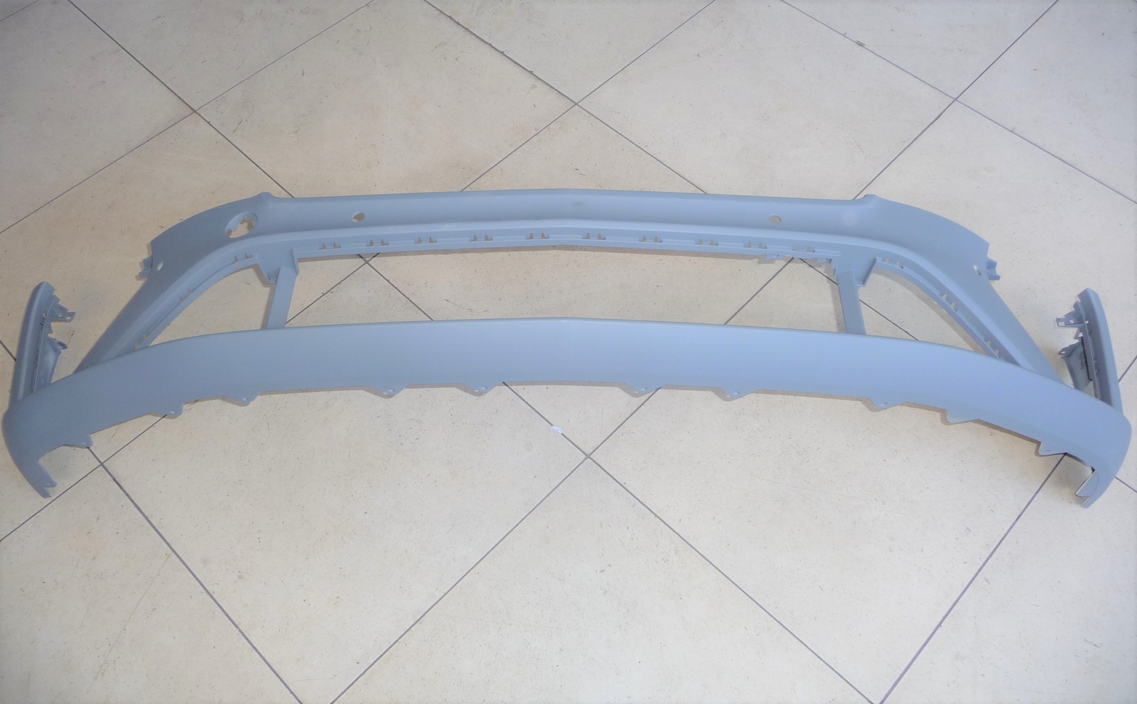2020-2023 Bentley Continental GT GTC front Bumper Cover 3SD807437 OEM H11