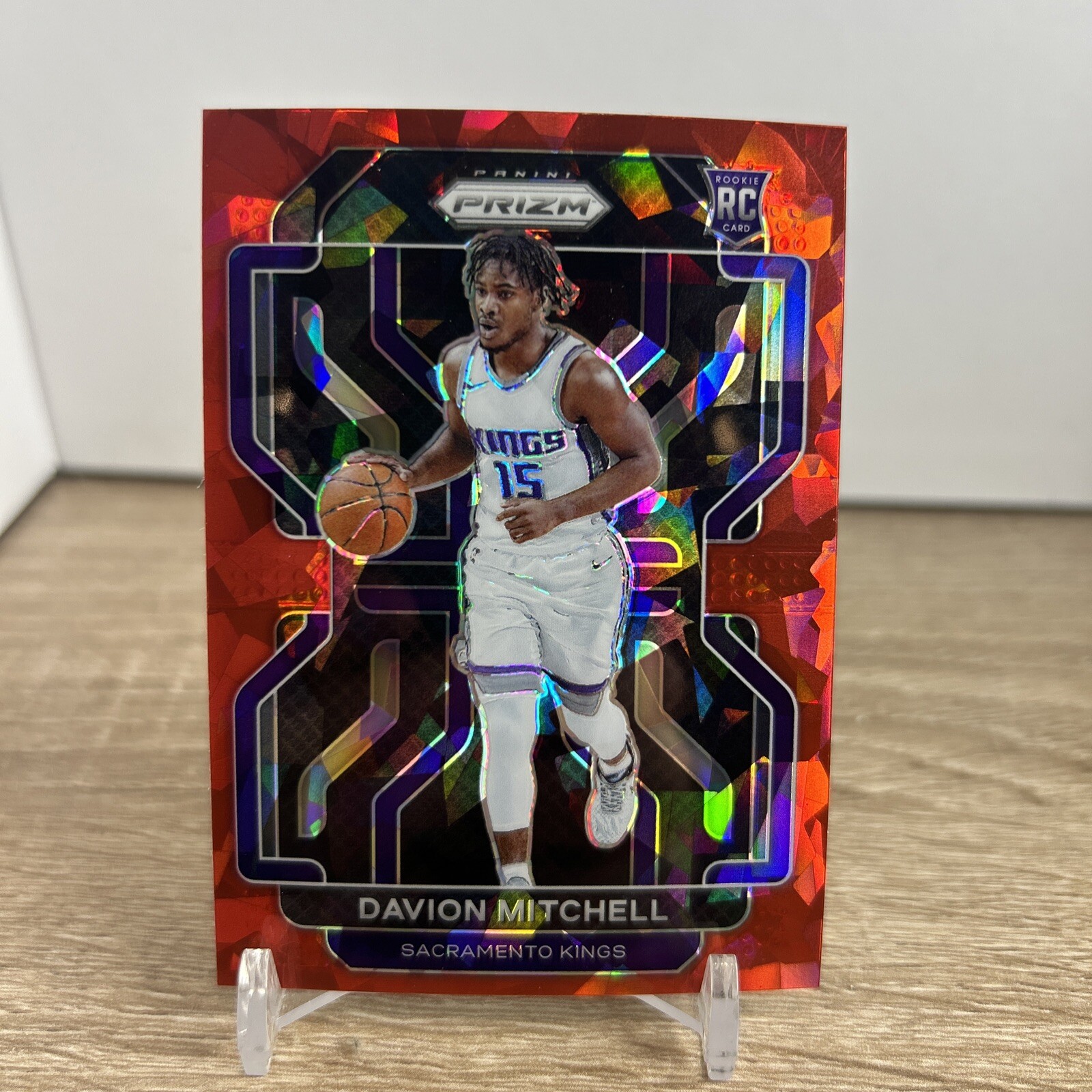 2021-22 Panini Prizm Davion Mitchell RC #312 Red Cracked Ice Sacramento Kings