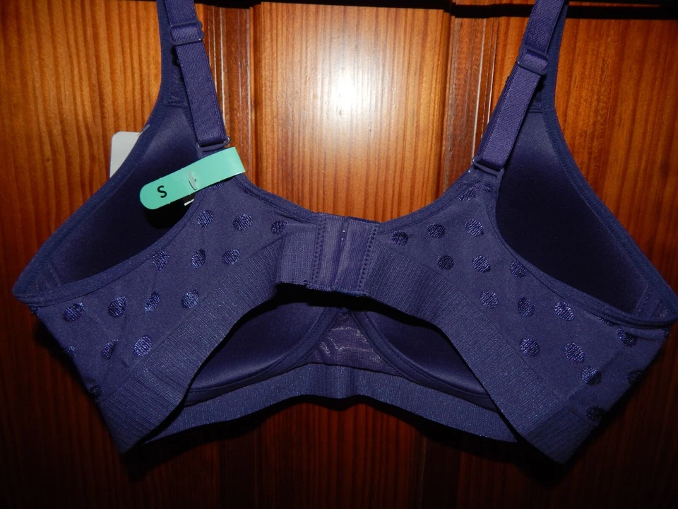 HANES COMFORT FLEX FIT PLUM BRA, WIRELESS, MEDIUM LINING , SIZE SMALL, NWT - Image 4 of 4