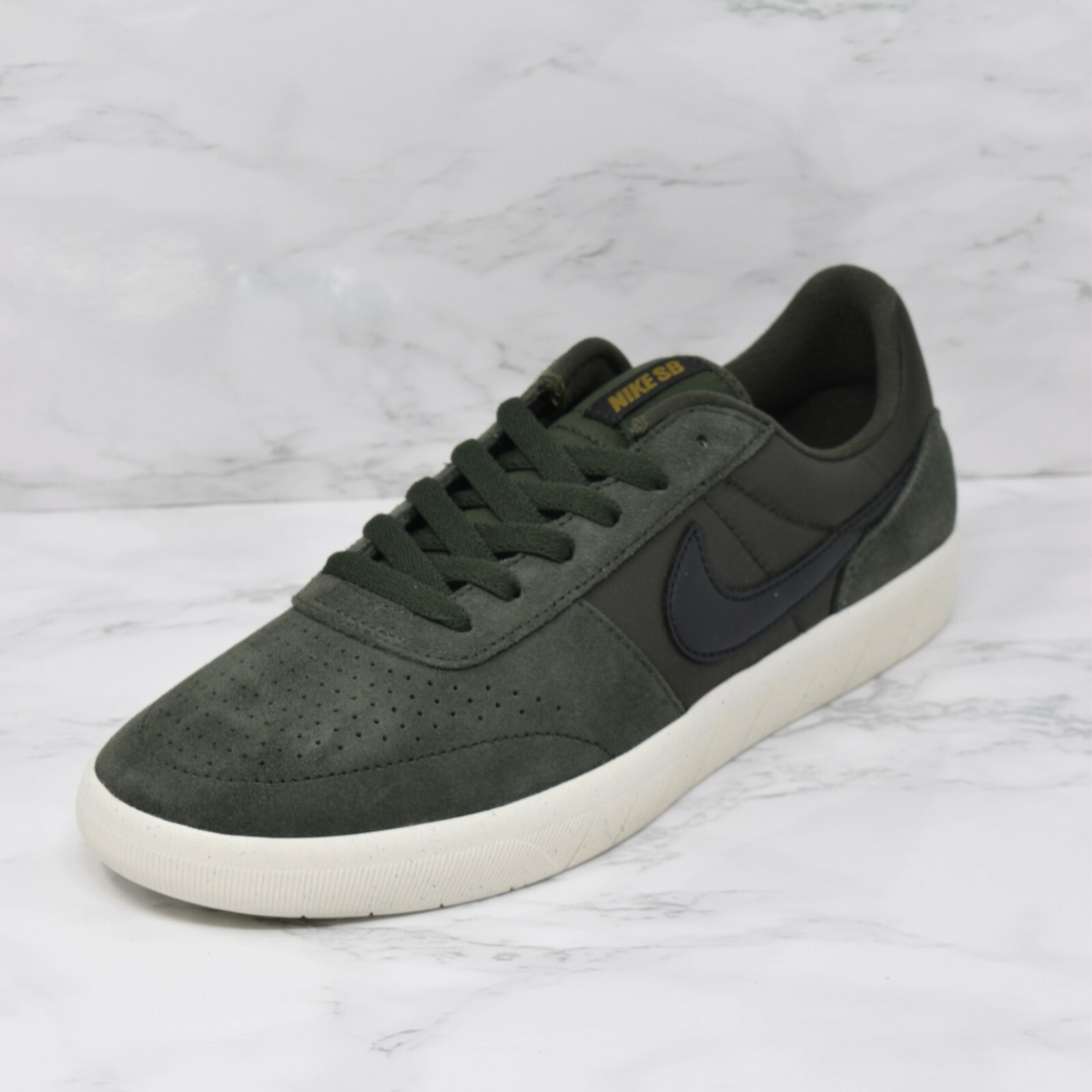 nike sb team classic sequoia