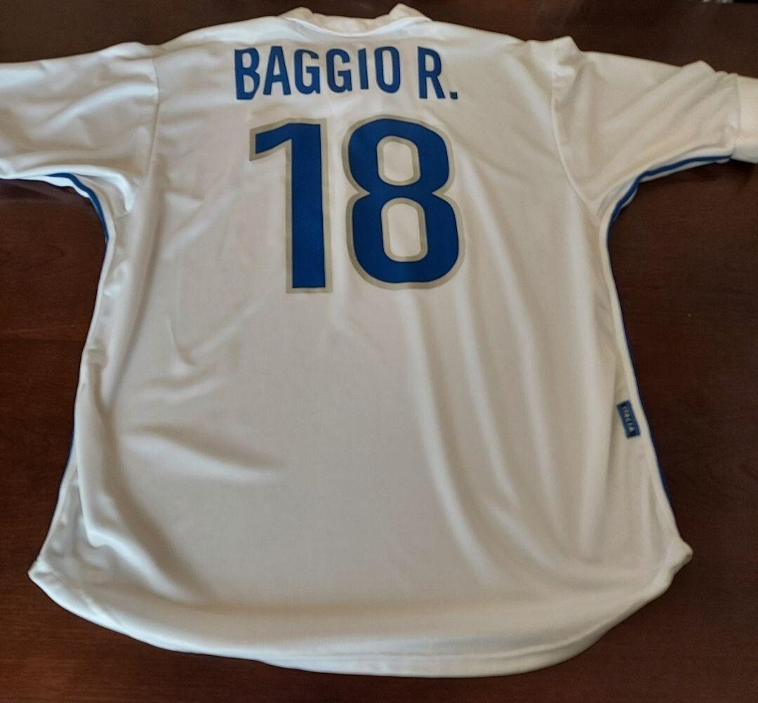 イタリア代表97-98年ROBERTO BAGGIOジャージ Mサイズ イタリア代表97-98年ROBERTO BAGGIOジャージ Mサイズ