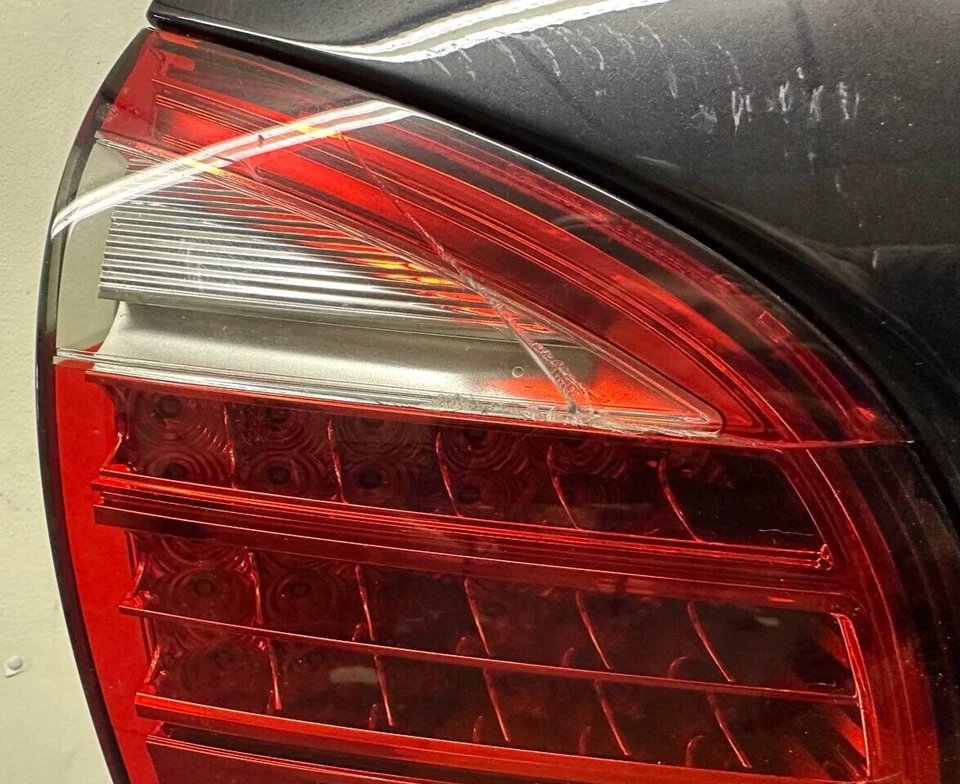 11-14 Porsche Cayenne 958 Trunk Lid Liftgate Tailgate Hatch Shell BLACK - Image 4 of 4