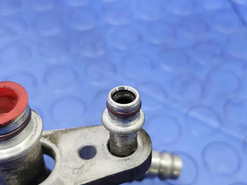 12-18 Mercedes Benz Sprinter AC Air Conditioner Suction Hose OEM 9068306300 - Image 4 of 4