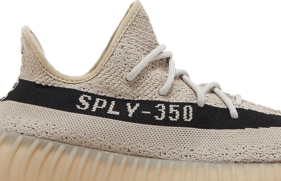 New adidas Yeezy Boost 350 V2 Beige Black size 9.5 2022 ed New adidas Yeezy Boost 350 V2 Beige Black size 9.5 2022 ed