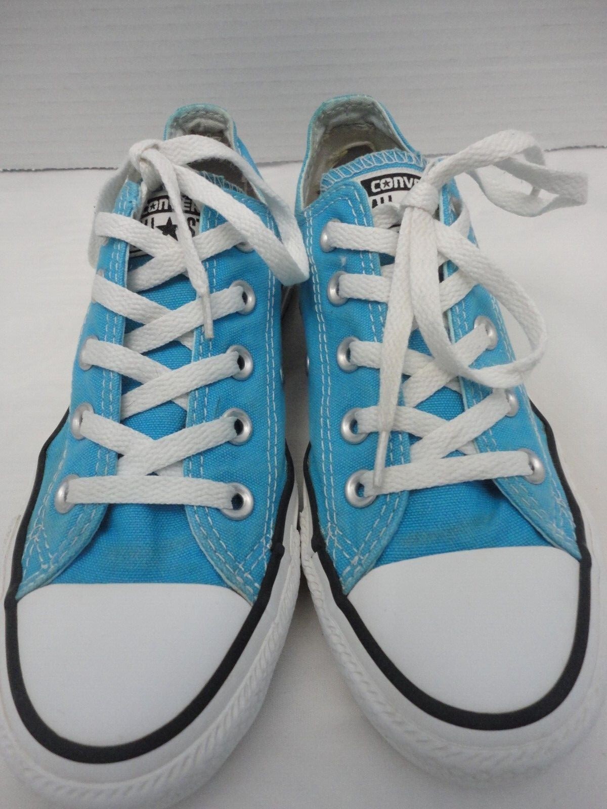 Converse Chuck Taylor All Star Unisex Sneakers Mens 4 Womens 6 Blue Shoes