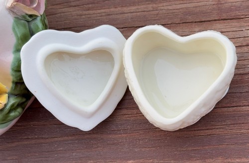 3 Vtg Royal Sealy Pink Swan Taper Candle Holders Rosette Heart Shaped Box Set - Picture 12 of 16