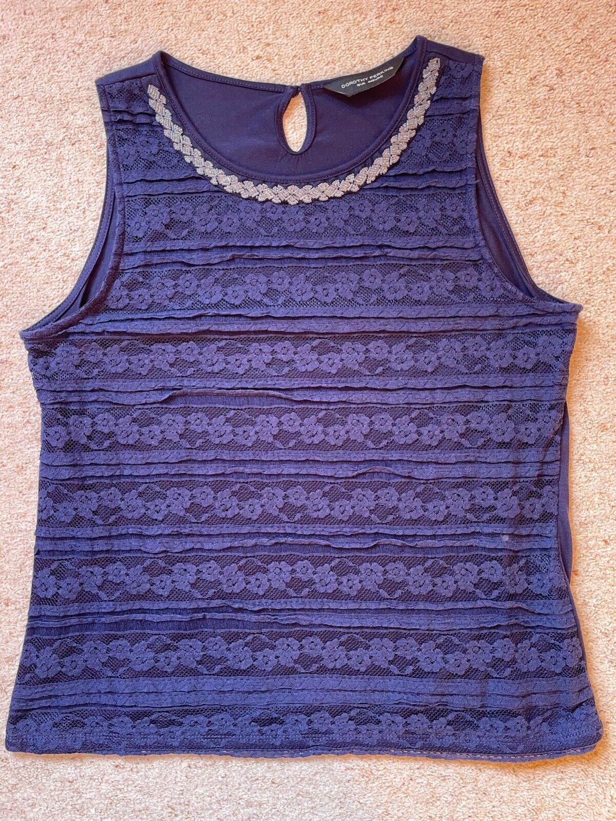 Picture 1 of 4