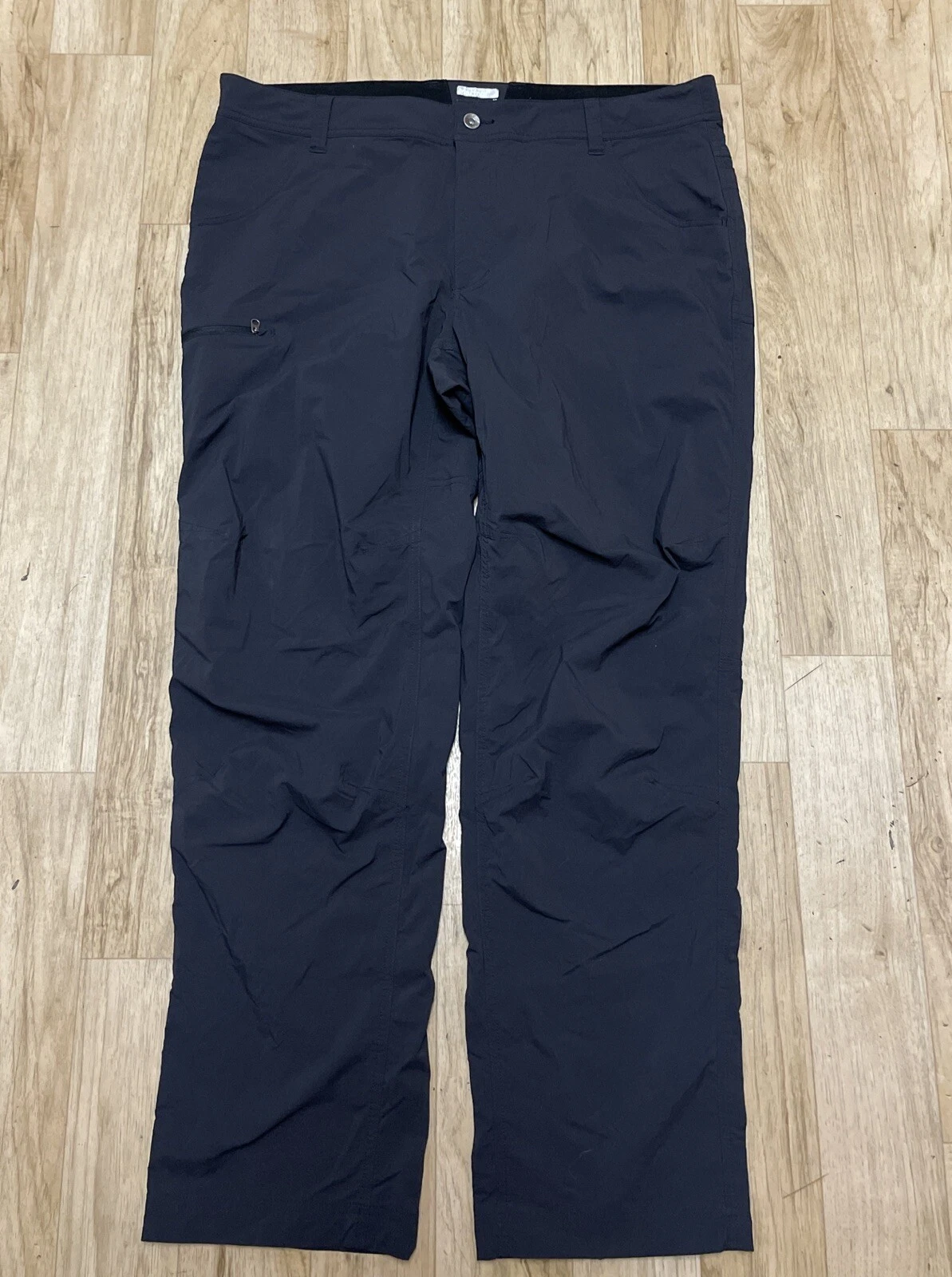 Marmot Black Lightweight Pants Style F52370S Mens 40X32 Hiking Climbing Outdoors
