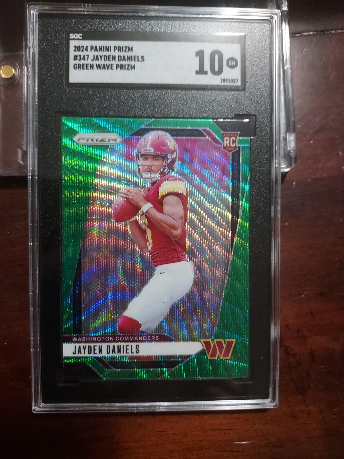 2024 PANINI PRIZM GREEN WAVE #347 JAYDEN DANIELS PSA 10 ROY GOAT INVEST SSP HIT
