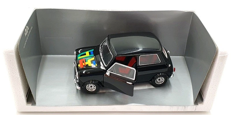 Solido 1/18 Scale Diecast  8305 - Mini Cooper S 1964 - Black - Image 3 of 4