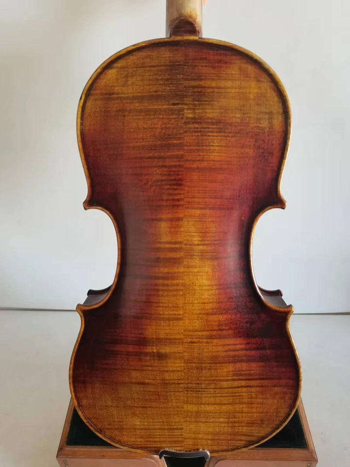 Master 4/4 violin Stradi model Flamed maple back spruce top hand carved K4240 - Image 2 of 4