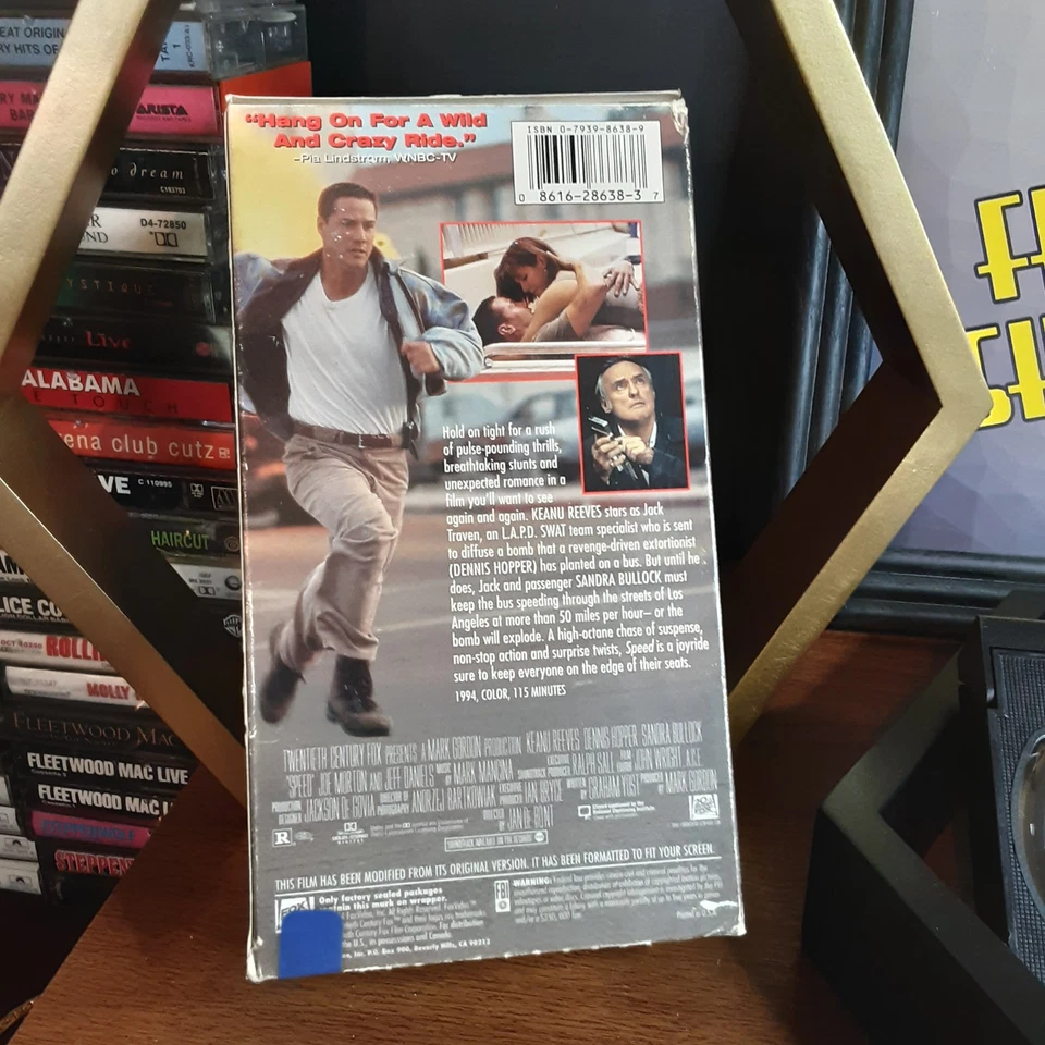 Speed - VHS 1994 - Keanu Reeves - Free Shipping! Buy 2 Get 1 Free!!! - Image 3 of 4