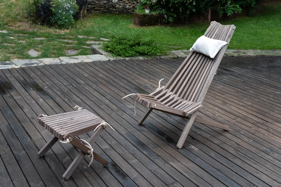 Scandinavian Handmade Foldable Garden Chair - Eco Wood, Bio Oils 50x80x100 cm - Image 2 of 4