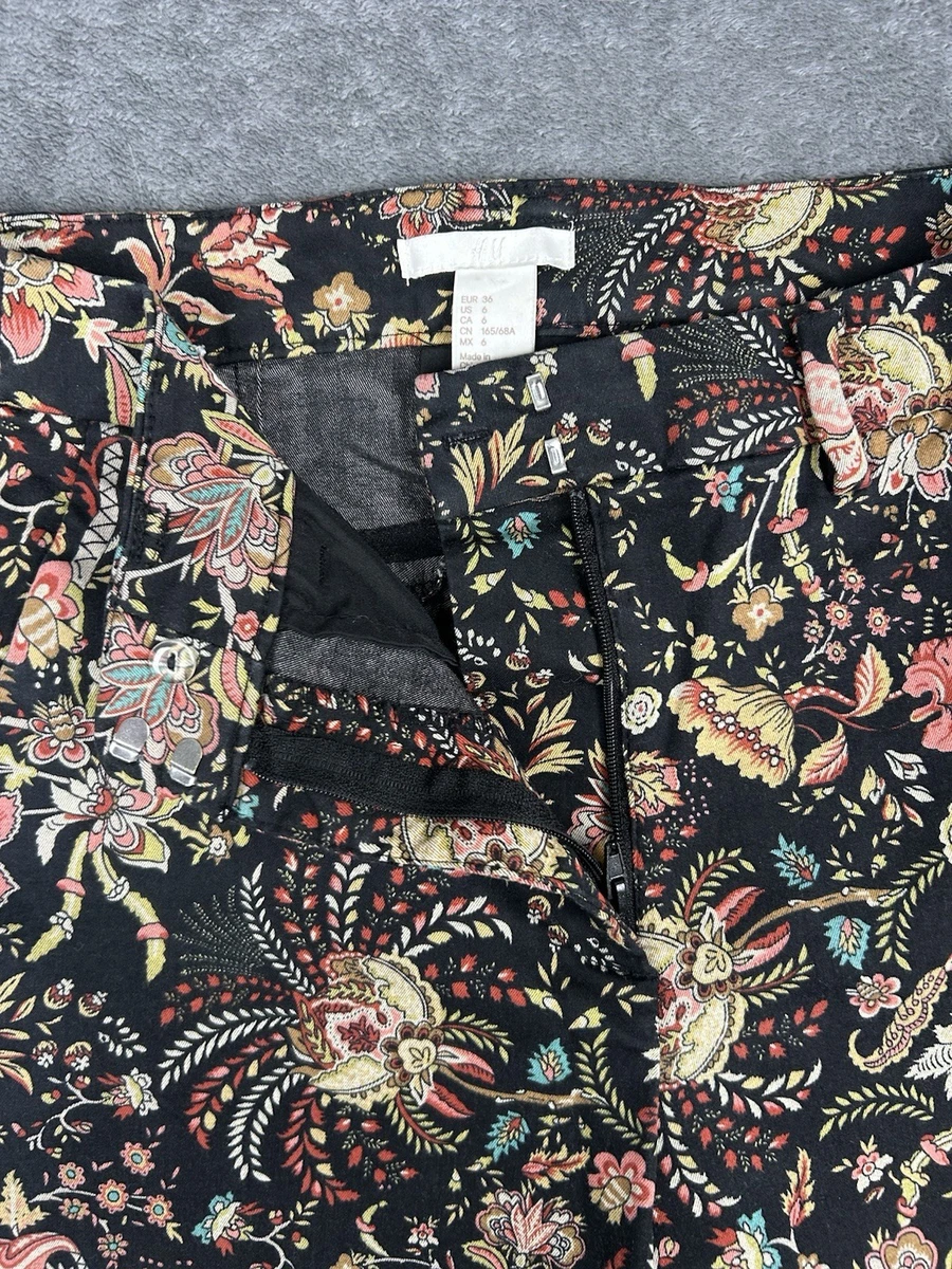 Pantalones elásticos H&M para mujer negros con estampado floral multicolor talla 6 boho