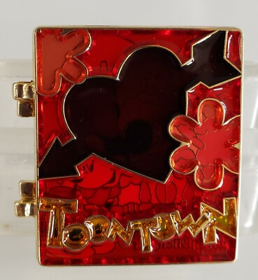 DISNEY CAST EXCL Stained Glass TOONTOWN MINNIE MOUSE & HER HOUSE LE 750 PIN