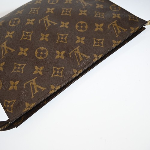 LOUIS VUITTON Monogram Poche Toilette 26 Pouch LV P4504CO706 - Picture 14 of 20