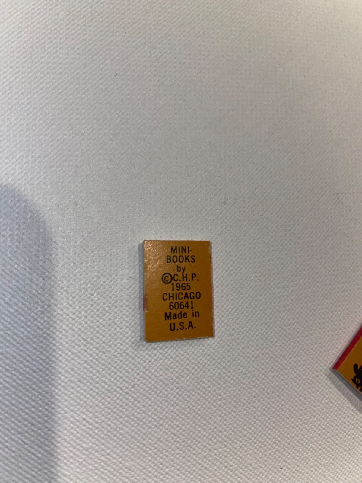 Lot of 81 VINTAGE MINI BOOKS Fibs n squibs & swinger stickers